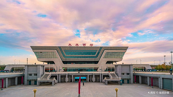 大庆西站-下沉广场