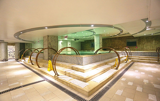 东方之珠洗浴休闲广场(于家堡店)