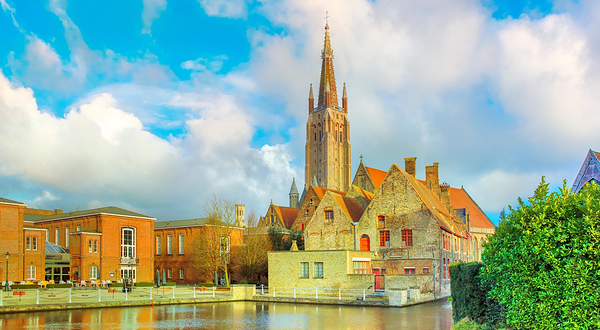 布鲁日圣母教堂