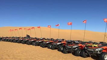 腾格里沙漠漠客越野营地