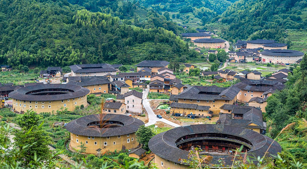 河坑土楼群