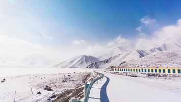 乌鲁木齐天山大峡谷