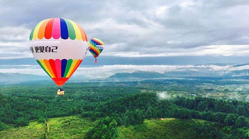 浙江横店热气球自由飞行