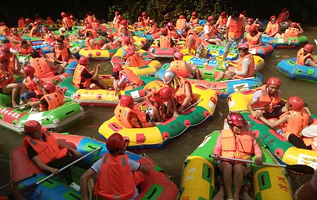 三十六湾峡谷漂流