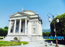 Volta Temple (Tempio Voltiano)