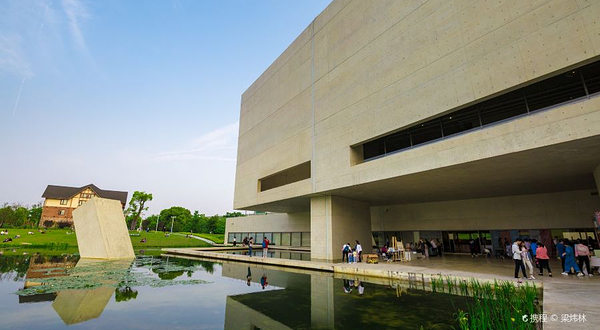 谢子龙影像艺术馆