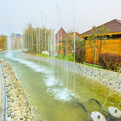 金雨玫瑰温泉度假区