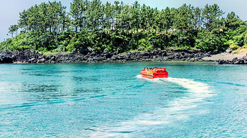 西归浦喷射艇体验