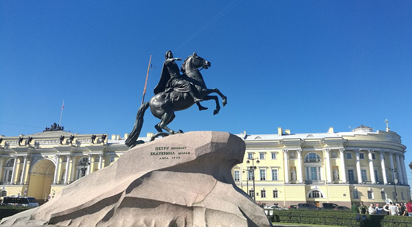彼得大帝青铜骑士像