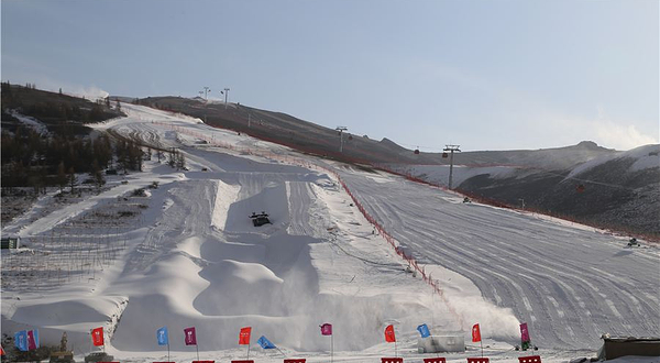 岱海国际滑雪场