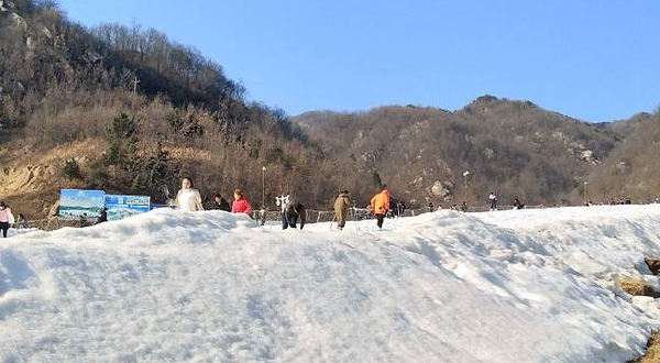 南召猿人山滑雪场
