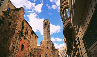 古罗马城墙高塔