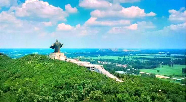 芒砀山大汉雄风景区