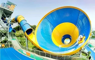 加勒比海水上乐园