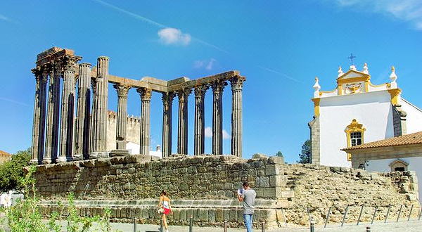 埃武拉罗马神庙