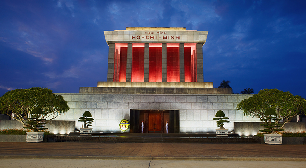 胡志明主席陵