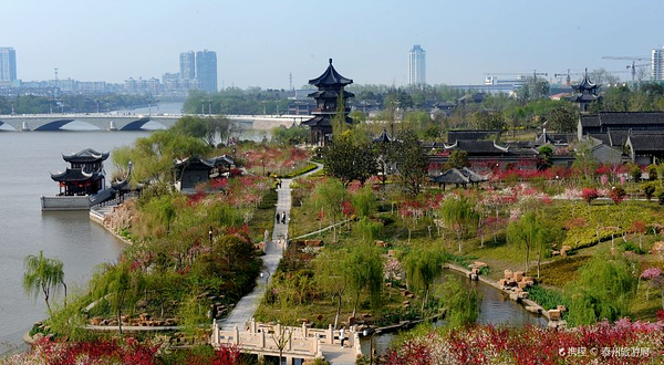 凤城河桃园