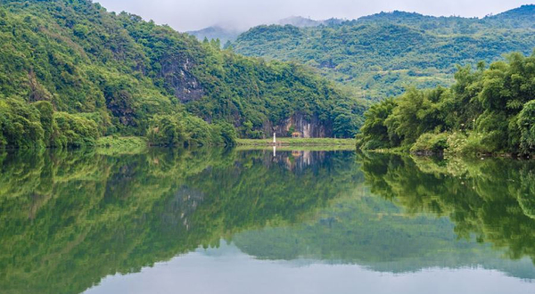 湟川三峡