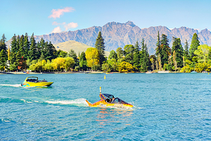 Hydro Attack鲨鱼水艇