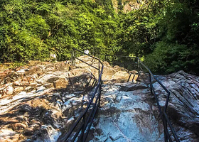 英德天门沟景区