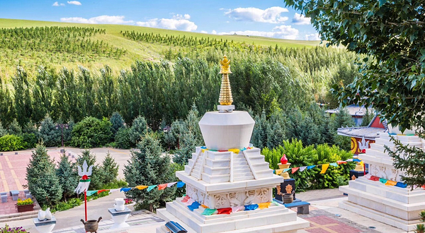 锡盟西乌旗乌兰五台景区