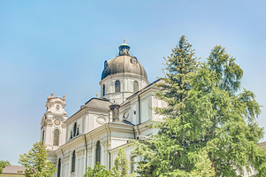 萨尔茨堡大学教堂