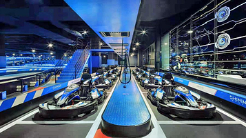 炫影空间卡丁车俱乐部