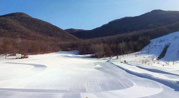 磐石市莲花山滑雪场