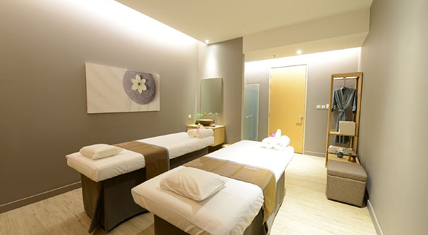 Let's Relax水疗馆(曼谷通罗银座分店(曼谷日航酒店内))