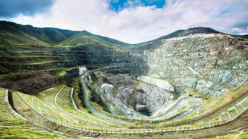 新疆阿勒泰可可托海三号坑景点