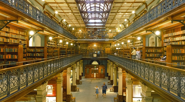 南澳州立图书馆