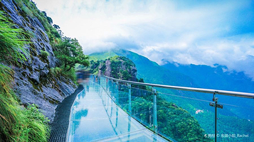 玻璃栈道