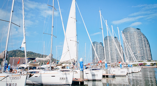 三亚游艇旅游中心