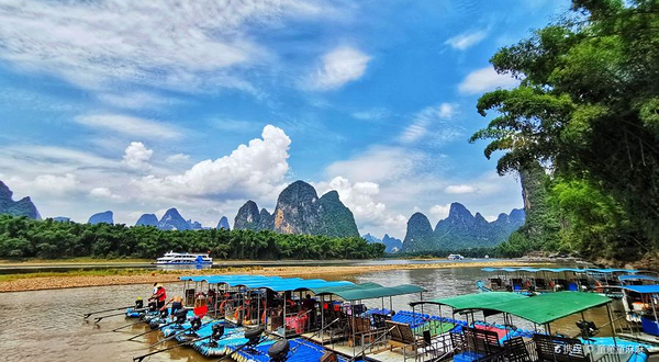 20元人民币背景观景台