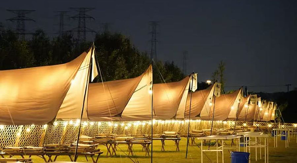 莫奈花园·户外烧烤·萌宠营地