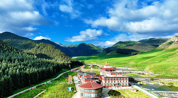 祁连山冰沟河景区