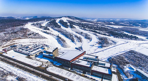 长春天定山滑雪场