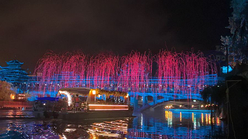 巫江夜游-巫水河边月正圆