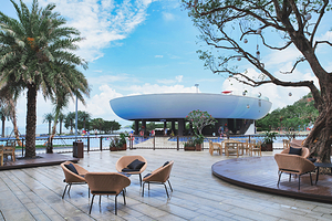 Hello UFO无边际泳池