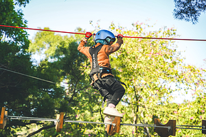 云山丛林飞跃乐园