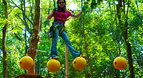 重庆飞悦森林探险乐园