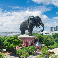 三头神象博物馆