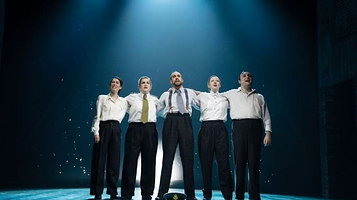 纽约百老汇《绞肉行动》