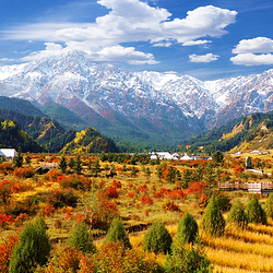 马蹄石窟群旅游区