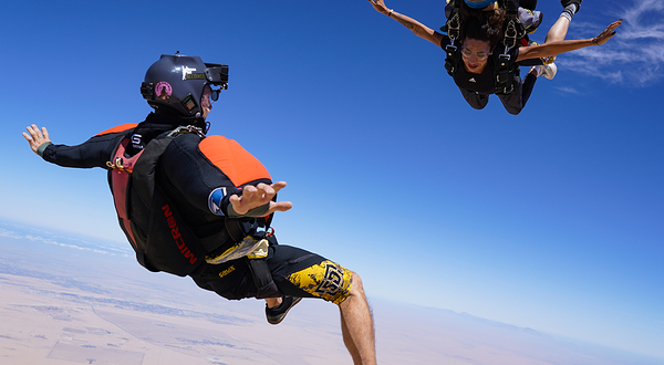 Skydive Dubai高空跳伞体验