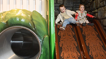 Peter Rabbit: Explore and Play