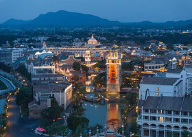 赤坎·广东华侨国际旅游度假区