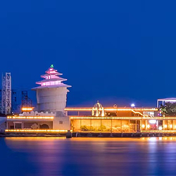 碧螺塔海上酒吧公园