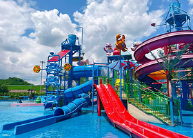 东风湖海豚水世界