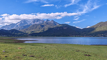 文海•雪山云端自然风景区
